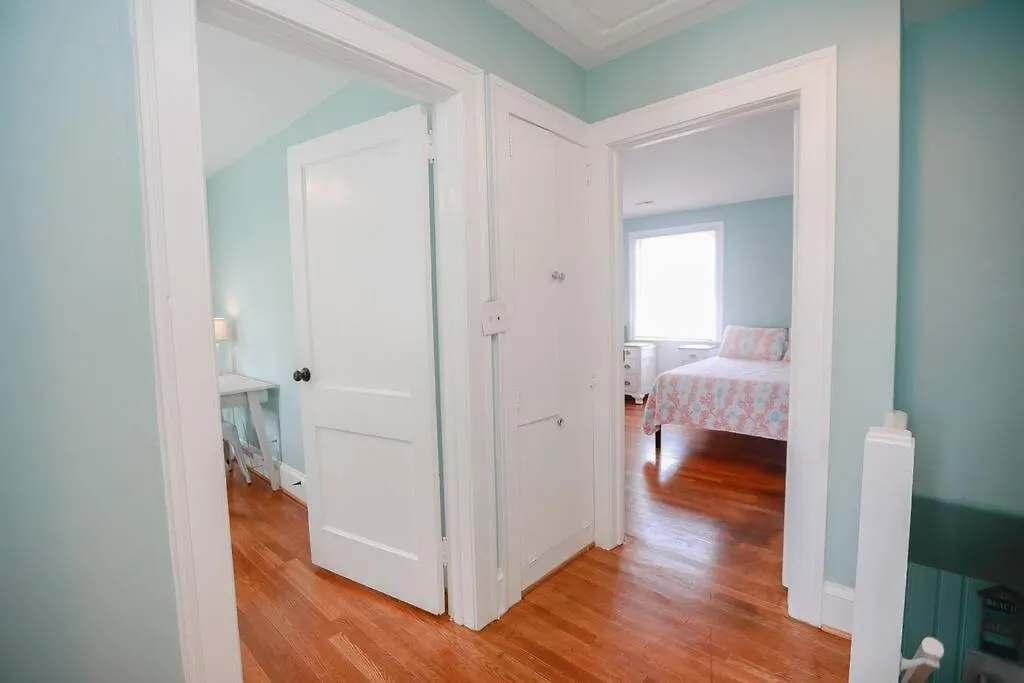 Coastal Getaway At Ocean View Beach Norfolk